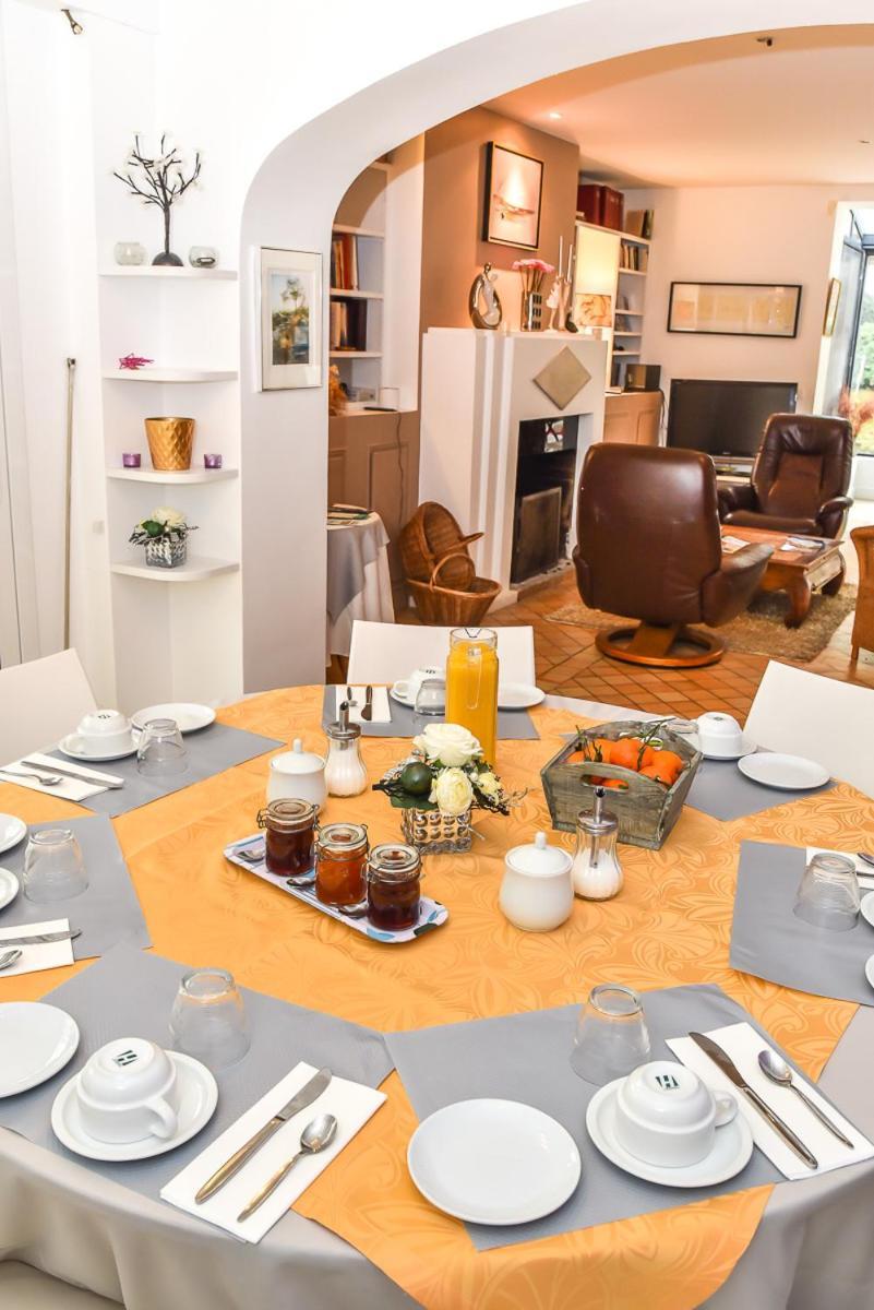 Le Jardin Des Roches Bed & Breakfast Moigny Dış mekan fotoğraf