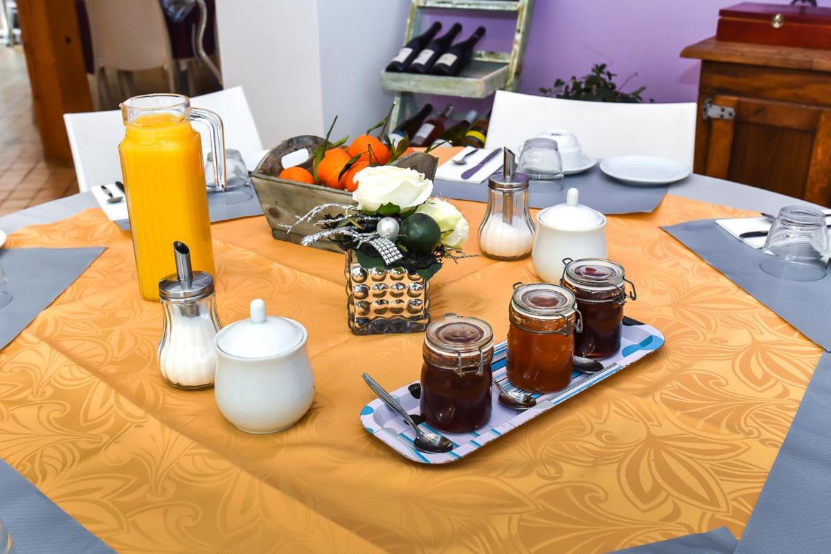 Le Jardin Des Roches Bed & Breakfast Moigny Dış mekan fotoğraf
